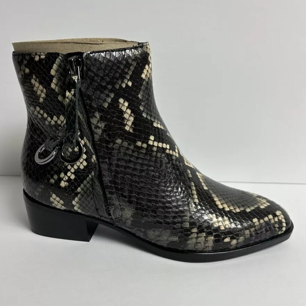Naturalizer Women’s Henry, Green Snake Ankle Booties